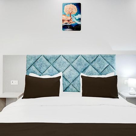 Fabhotel Villa The Suites Prayagraj Exterior foto